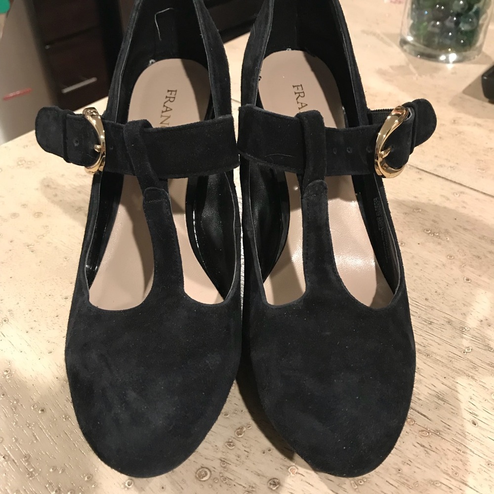 Franco Sarto Black T-Strap Pump